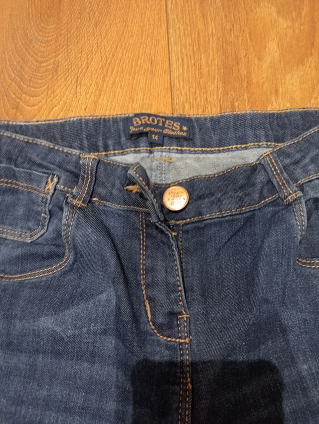 Pantalón vaquero niña