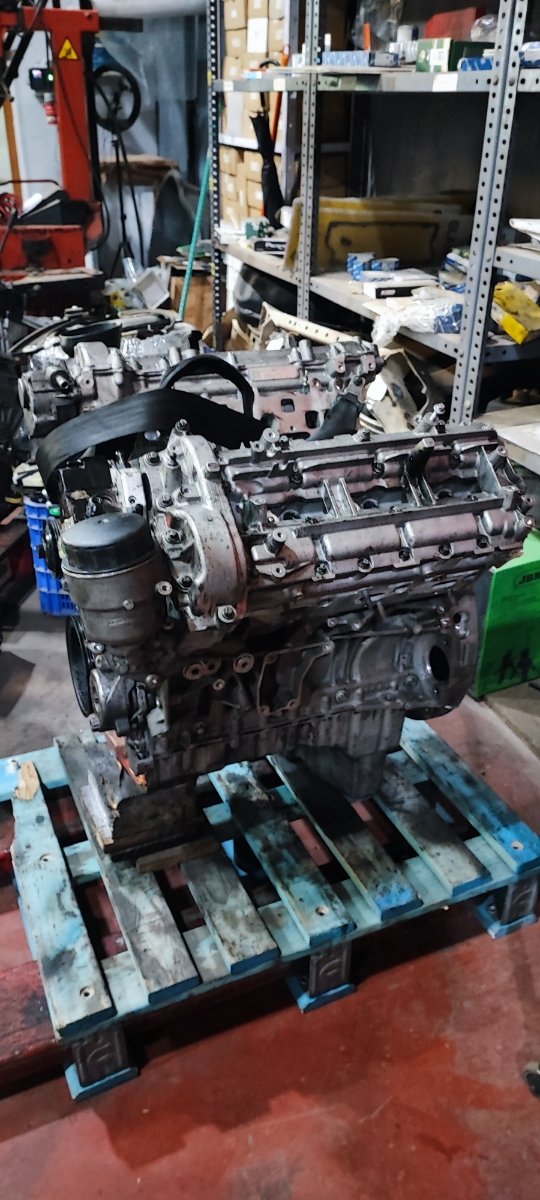Motor mercedes Jeep om642930
