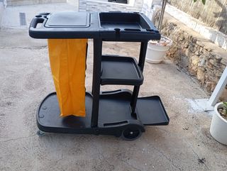 Carrito de limpieza 