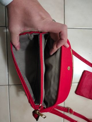 Bolso pequeño rojo