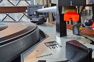 Giradischi DUAL 1019 completo di testina Pickering