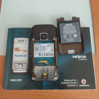 Móvil NOKIA E65 vintage
