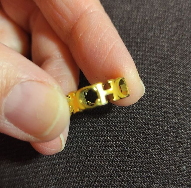 Anillo CH