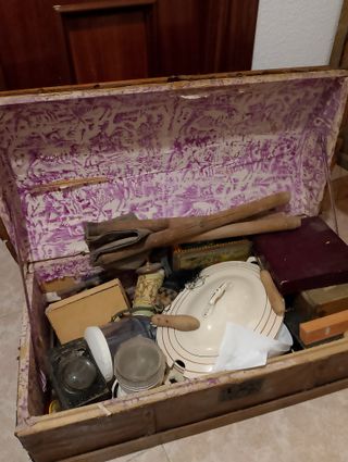 ANTIGUO BAUL COFRE ARCA "PEQUEÑO"