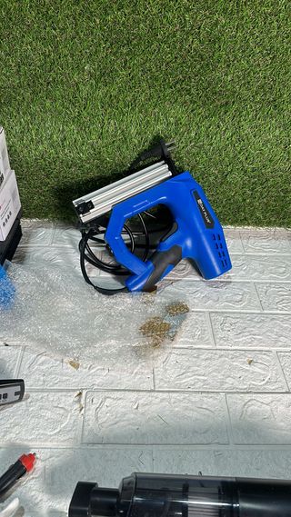 Pistola de grapas eléctrica