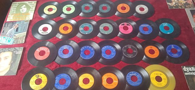 44 singles de vinilo +3 Albumnes