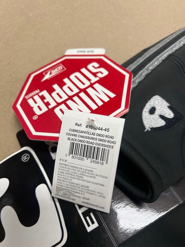 Cubrezapatillas Etxeondo Riad