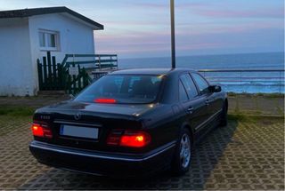 Mercedes-Benz Clase E 2000