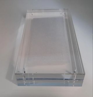 Metacrilato transparente para expositores