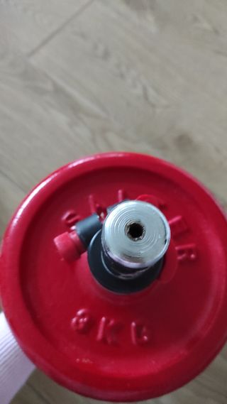 Mancuerna salter 3 kg cada pesa.