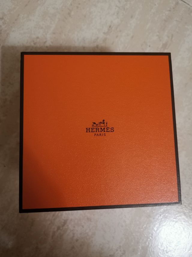 Caja Hermès