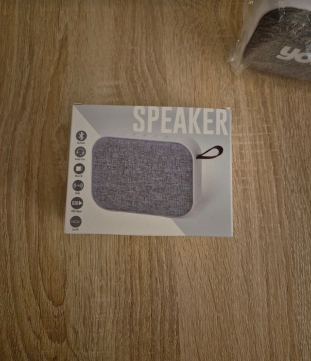 Altavoz nuevo a estrenar