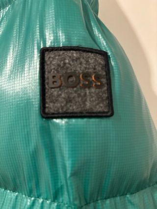 Plumas Boss verde Talla M / 50