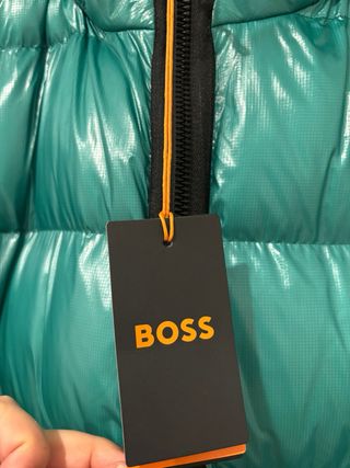 Plumas Boss verde Talla M / 50