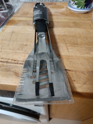 UTENSILIOS PARA PARRILLAS