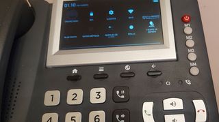 Teléfono móvil android CoComm neo4500