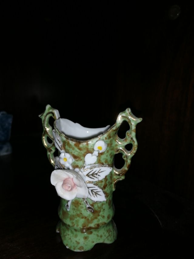 Oggetti decorativi e teiere