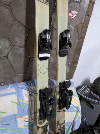Esquís Dynastar freestyle