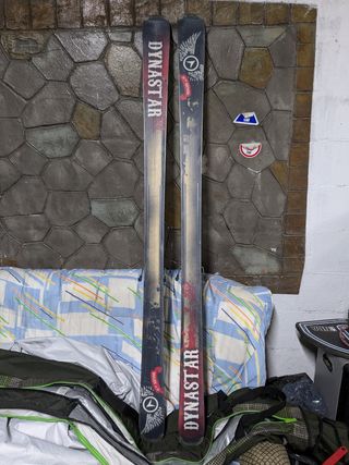 Esquís Dynastar freestyle