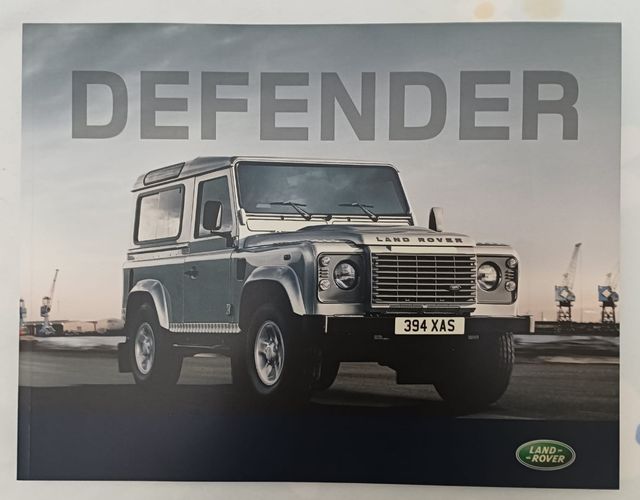 3 Catálogos Land Rover Defender