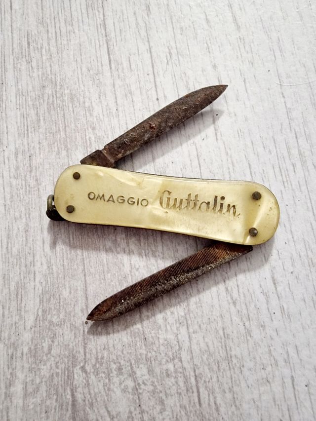 Set 2 coltellini vintage in madreperla