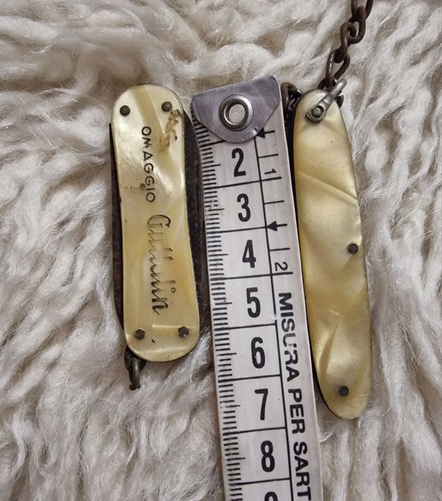 Set 2 coltellini vintage in madreperla