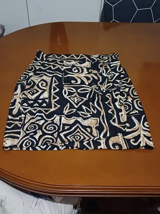 FALDA TIPO PAREO. EL CORTE INGLÉS.