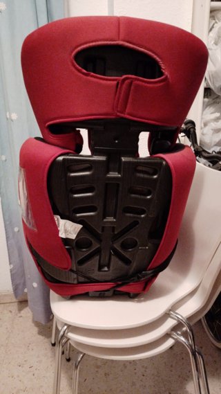 Sillita de niño para coche