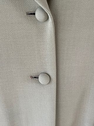 Abrigo color Beige