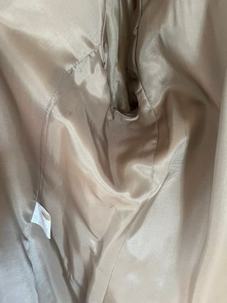 Abrigo color Beige