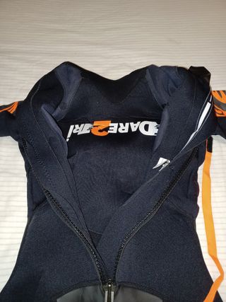 NEOPRENO NATACIÓN DARE2TRI