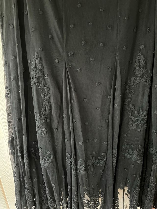 Falda de tull y encaje de Pedro del Hierro