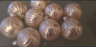 9 palline di Natale 