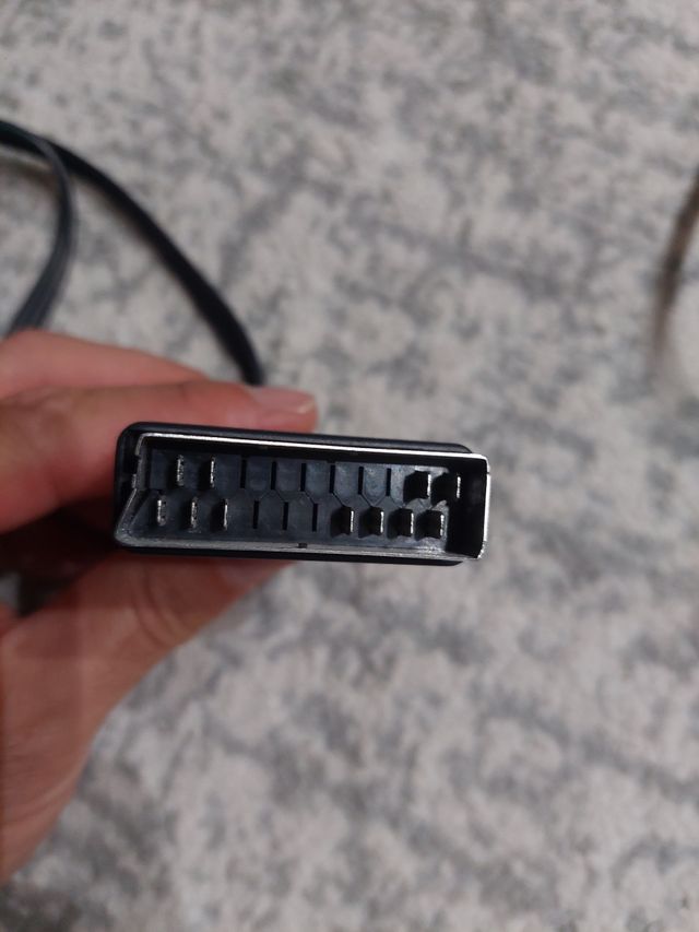 Cavo RCA - rca oppure RCA - scart