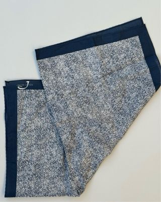 JACOB COHEN - Pañuelo En muy buen estado