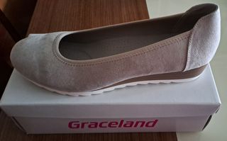 Zapatos aterciopelados