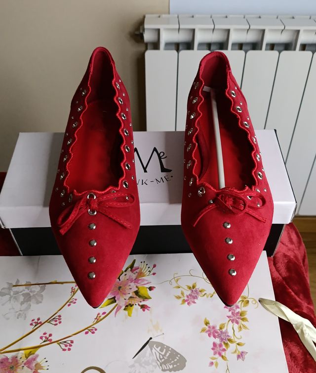 Stiletto de ante rojo tachas y ondas nuevos #38 de