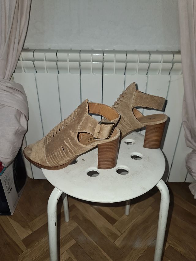 Sandalias de tacón alpe serraje