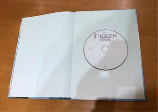 Libro cuento + DVD Frozen Fever Disney Tapa Dura