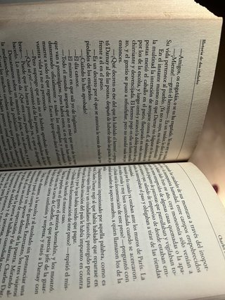 Libro Historia de dos ciudades