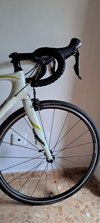 Ruby Specialized 2016, Talla 51