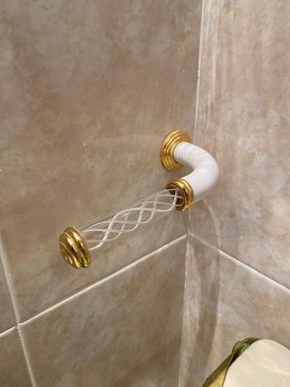 Accesorio de baño de cristal
