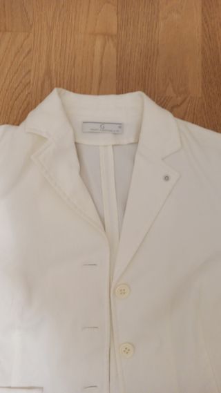 Chaqueta blanca tela