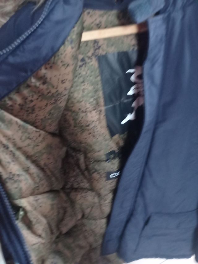 Giaccone imbottito con cappuccio