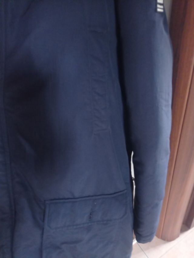 Giaccone imbottito con cappuccio