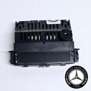 Pantalla Mercedes parktronic delantero