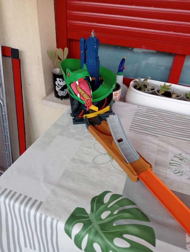 Serpiente Hot Wheels