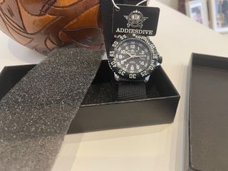 ESPECTACULAR RELOJ ADDIESDIVE modelo MILITAR