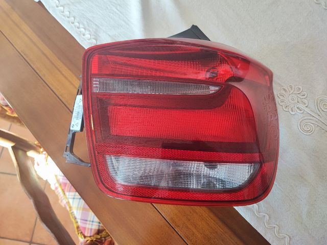 Faro posteriore BMW serie 1 f20