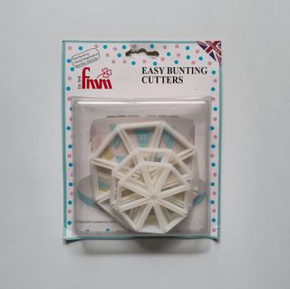 Cortadores de plástico para banderines